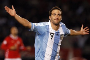 开云体育2026-小贾伦带动全队节奏，奇才淘汰热火，当年轻风暴席卷季后赛