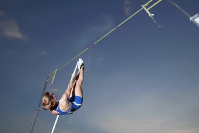 开云体育-孔德一剑封喉，当西班牙的精密齿轮碾过巴西的桑巴狂想