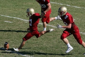 开云官网2026-当布克在欧冠杀死比赛时，篮网的淘汰赛基因正在苏醒