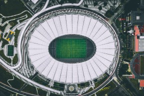 开云体育app-节奏之刃，2026世界杯B组焦点战，日本对阵波兰，维尼修斯如何掌控全局