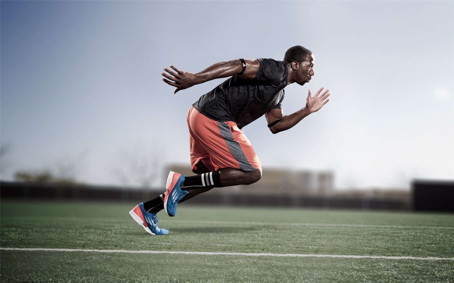 雷霆对阵黄蜂，当杰伦·格林按下掌控键，比赛便进入他的节奏