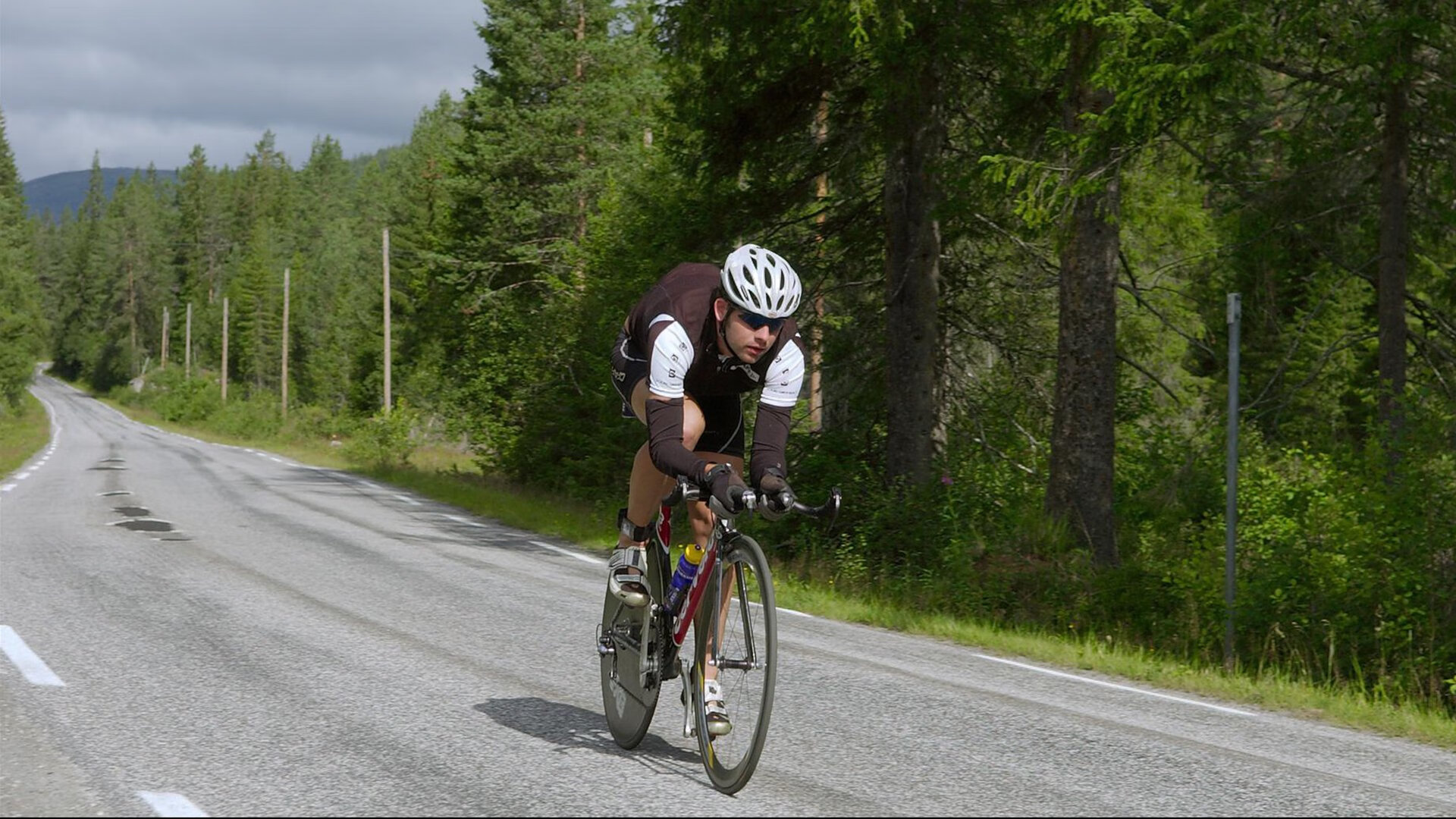 罗马末节带走日本，阿劳霍成为关键先生，当东方武士倒在西方角斗士的终场哨前